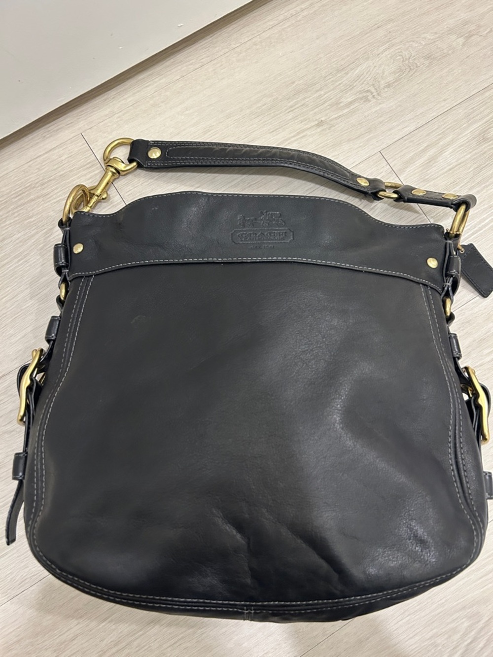 Coach Zoe Hobo Black Leather Shoulder Bag with Gold Accents - Picture 4 of 17
